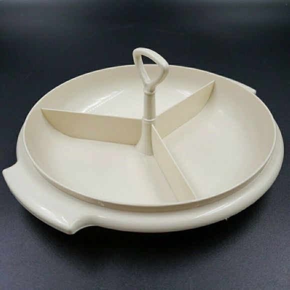 Tupperware Suzette Veggie Divided Serving Dish Tray Handle 608 Almond Party - Picture 10 of 10